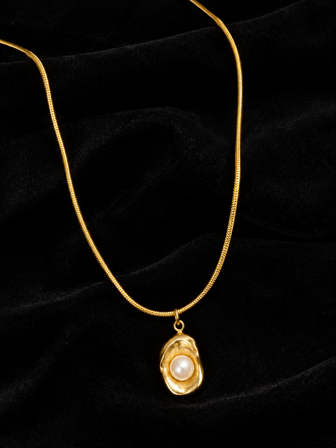 Pearl Pendant Anti-Tarnish Stainless Steel Necklace for Women