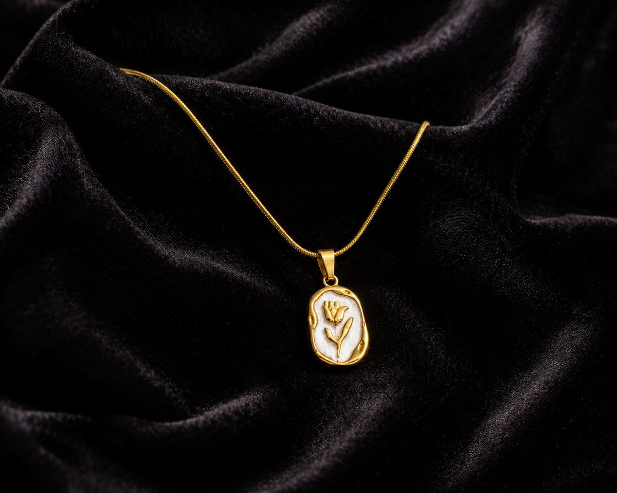 Ivory Bloom Anti-Tarnish Pendant Chain