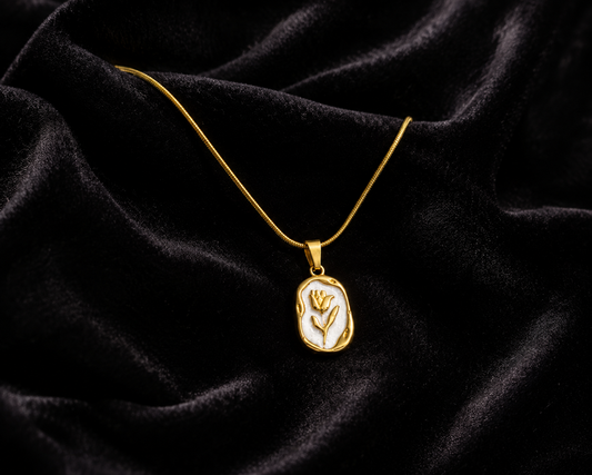 Ivory Bloom Anti-Tarnish Pendant Chain
